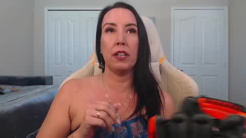 Krissy online show from 02.21.25