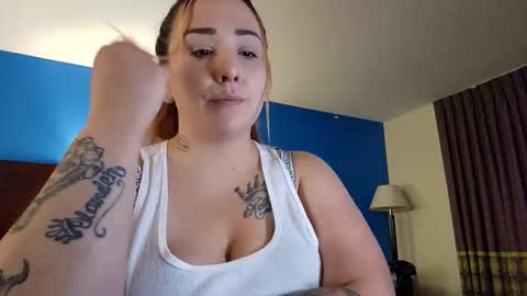 KristalDaddy online show from 11.17.25