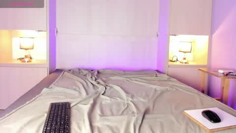 Snapshot of kristelgray chatting on 03.03.25 kristelgray online show from 03.03.25