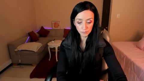 Sophia online show from 07.06.26