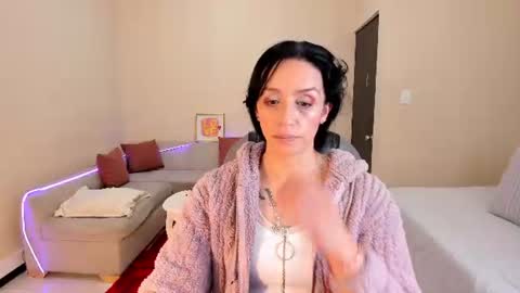 Sophia online show from 07.20.26