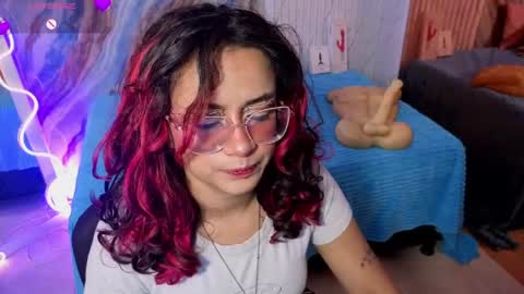 kristen_tay online show from 05.07.26