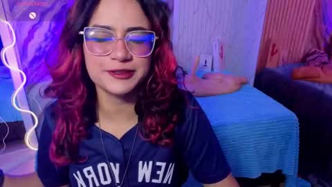 kristen_tay online show from 05.14.26