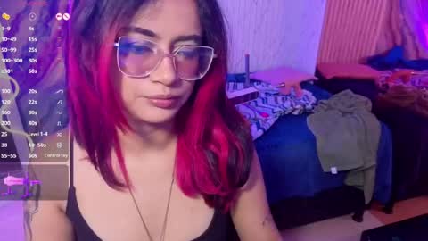 kristen_tay online show from 05.18.26