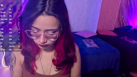 kristen_tay online show from 05.19.26