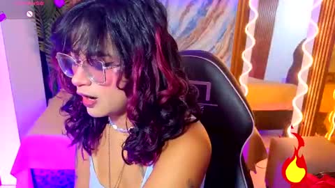 kristen_tay online show from 07.01.26