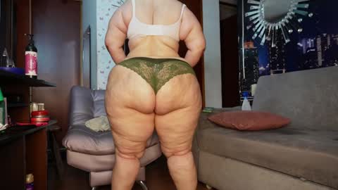 Snapshot of kristenhill1 chatting on 01.04.25 Kristen online show from 01.04.25