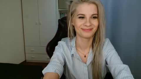 KristineAmore online show from 05.27.26