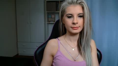 KristineAmore online show from 06.02.26