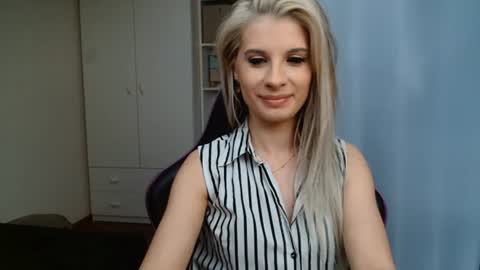 KristineAmore online show from 06.09.26