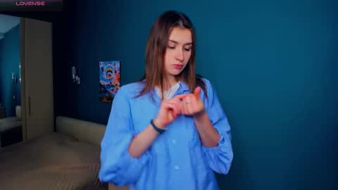 Snapshot of kristynhoughland chatting on 11.17.25 Misty online show from 11.17.25