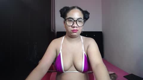 kristynsmith20 online show from 09.15.25