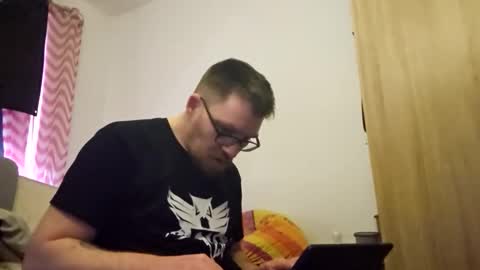 Snapshot of kryptoni18435 chatting on 12.18.25 Tommy online show from 12.18.25