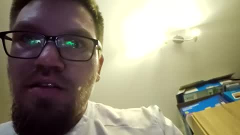 Snapshot of kryptoni18435 chatting on 01.13.26 Tommy online show from 01.13.26