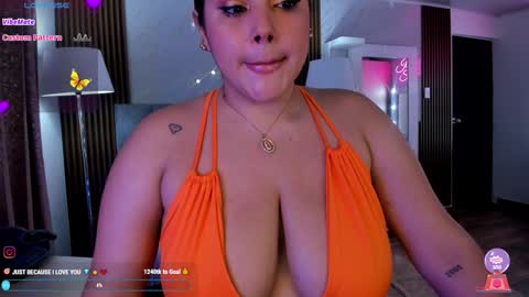 Snapshot of krysstal__ chatting on 02.03.25 online show from 02.03.25