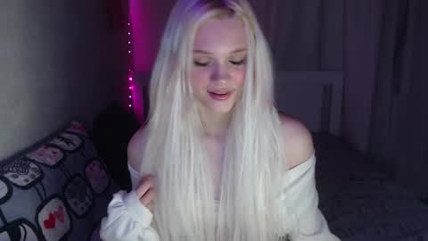 Emilia online show from 03.06.25