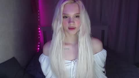 Emilia online show from 03.09.25