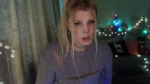 Annika  MTF ts post -op online show from 12.04.24