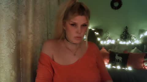 Annika  MTF ts post -op online show from 01.08.25