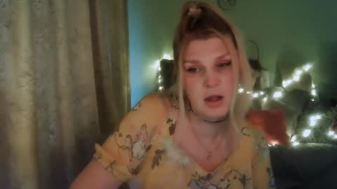 Annika  MTF ts post -op online show from 02.01.25