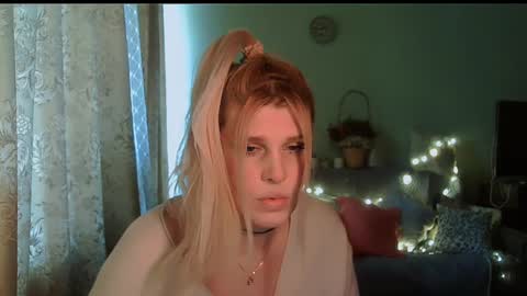 Annika  MTF ts post -op online show from 02.25.25