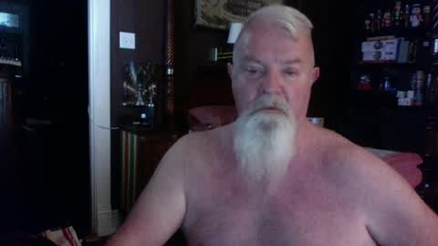 Snapshot of kyhgihntight chatting on 06.19.26 Nick Nude Celt KYHighNTight online show from 06.19.26