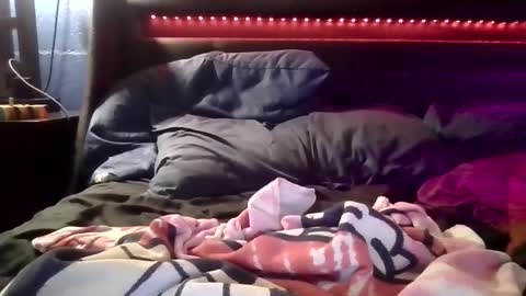 kyl3baron3 online show from 02.20.25