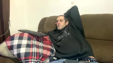 kyle67527 online show from 12.24.24