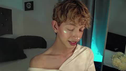 Kyle Cooper online show from 12.22.24