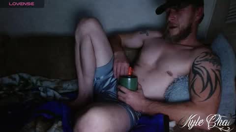 Kyle chat online show from 11.23.25