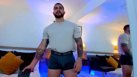 kylenorth_ online show from 10.01.25