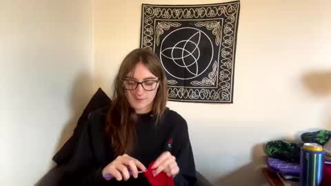 Snapshot of kylianna chatting on 10.16.25 Kylianna online show from 10.16.25