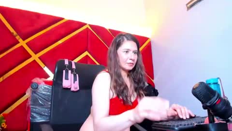 kylie_bloom online show from 07.17.26