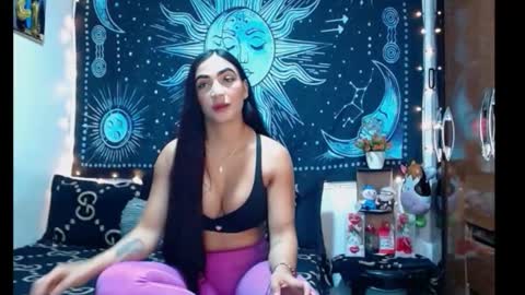 Snapshot of kylie_capricorn chatting on 05.28.26 kylie online show from 05.28.26