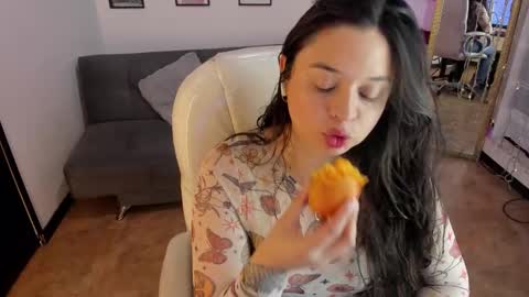 kylie online show from 12.15.25