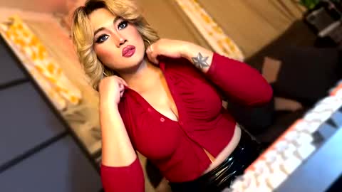 kylie online show from 06.03.26