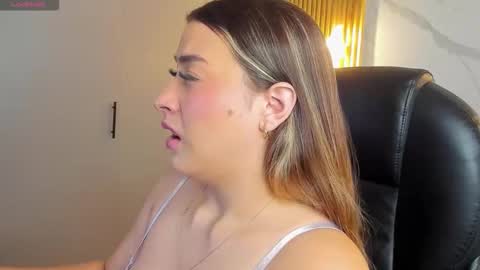  KYLIE  online show from 10.03.25