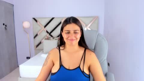 Kylie Reyes  online show from 06.04.26