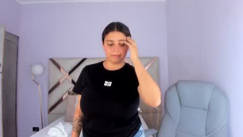 Kylie Reyes  online show from 06.11.26