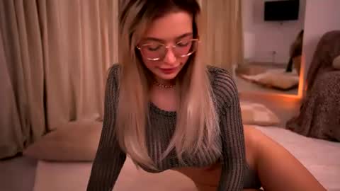 Kylie online show from 06.22.26