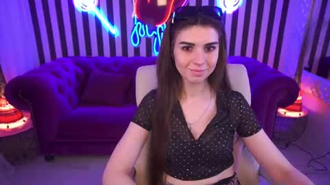 Nicole online show from 07.25.26