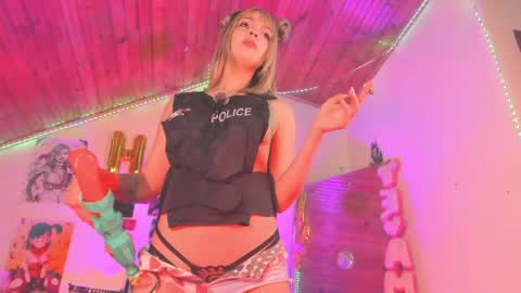   online show from 04.10.26