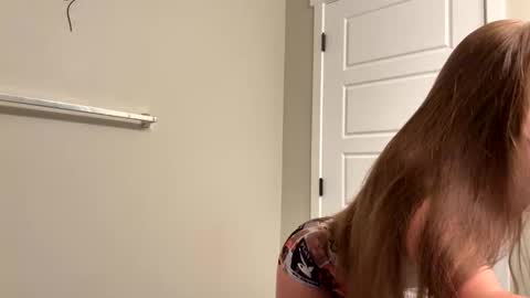 Kylie online show from 09.28.25