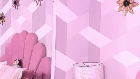 Kylie jl online show from 05.23.26