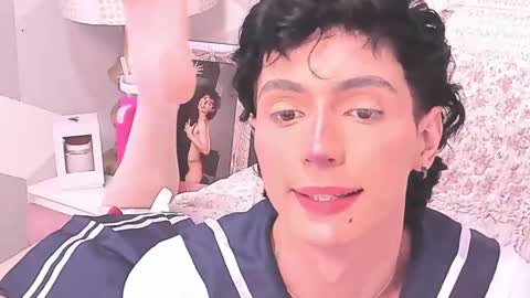 Kylie jl online show from 05.25.26