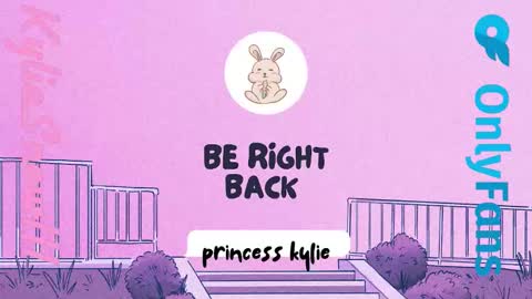 Snapshot of kyliesnowxxx chatting on 02.14.26 Kylie Snow online show from 02.14.26