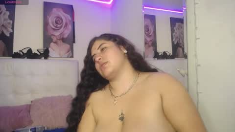 kylievoosx online show from 07.20.26