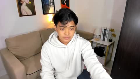 Snapshot of kyll_collins chatting on 01.01.25 kyll_collins online show from 01.01.25