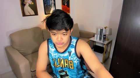 Snapshot of kyll_collins chatting on 01.09.25 kyll_collins online show from 01.09.25