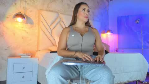 Snapshot of kylle_2050 chatting on 02.09.26 Kyle online show from 02.09.26